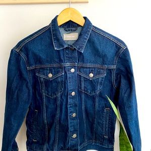 Everlane Men’s Small Jean jacket. Never been worn.